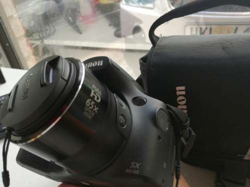 AS NEW!*Great Deal*CANON SX60HS*FULL HD*ULTRASONIC*16.1MP*65X OPTICAL*3.0"LCD*